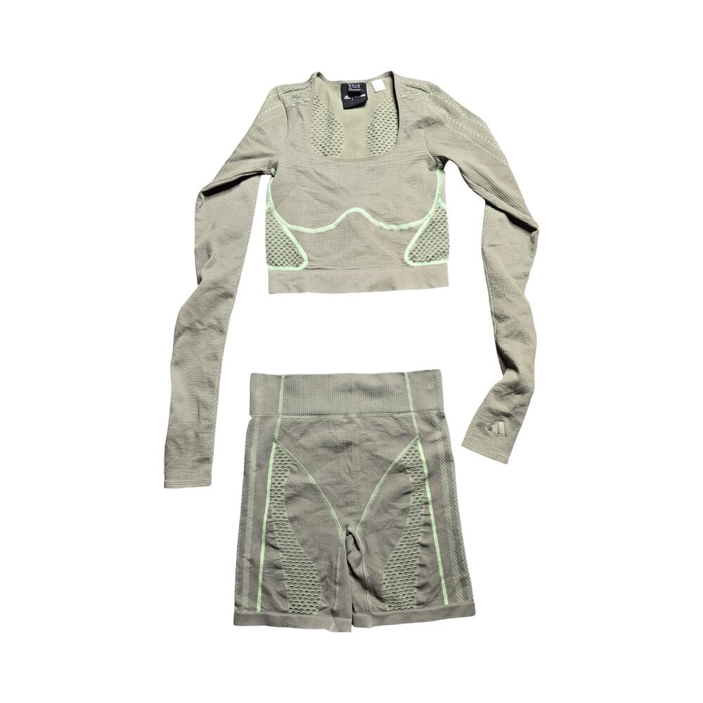 Adidas x IVY PARK Seamless Long Sleeve Crop Top and Bike Shorts Set Size: